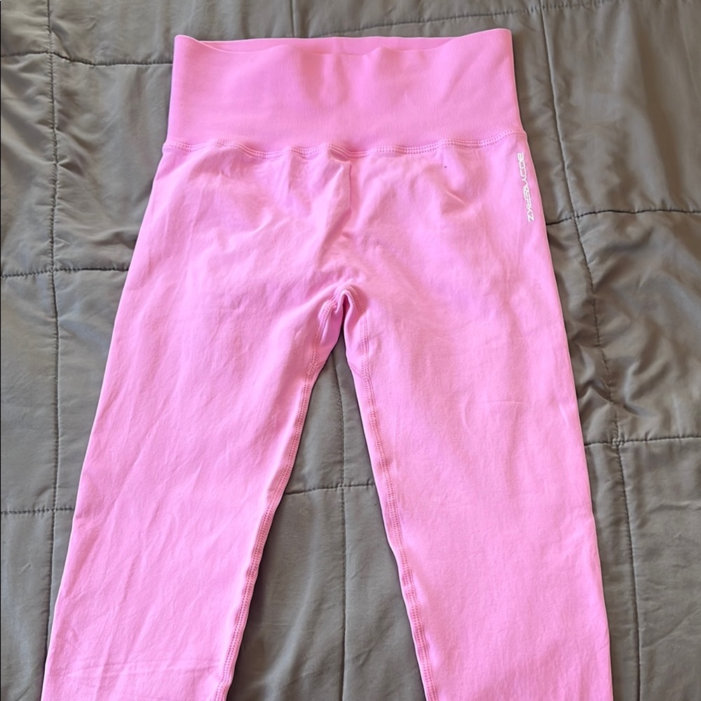 Woman Pink Leggings